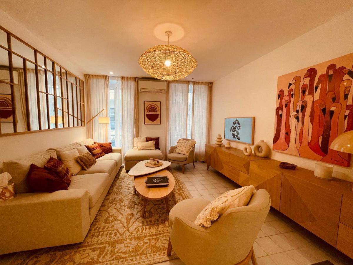 Nice Renting - Paganini - Spacious Apartment - 2 Bedrooms - King Bed - Bathtub - Heart Of Nizza Kültér fotó