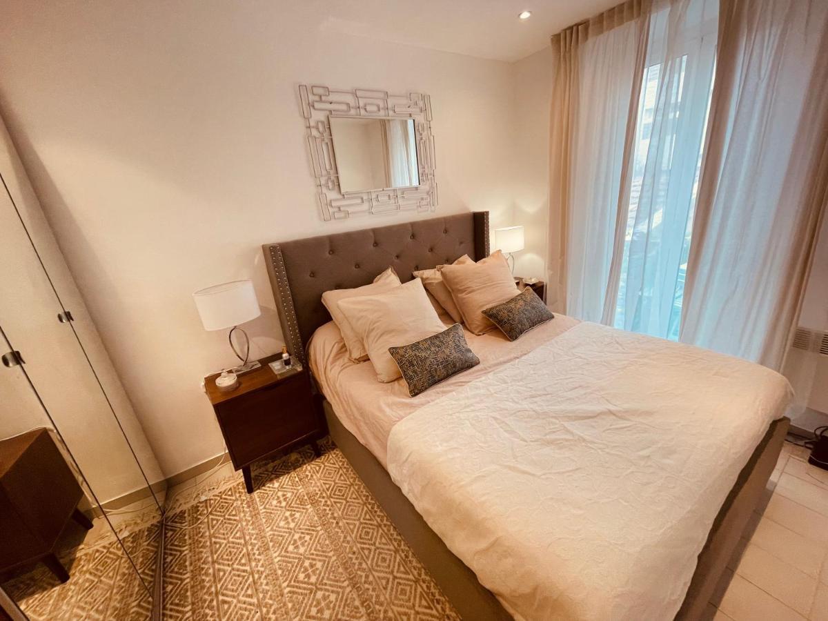 Nice Renting - Paganini - Spacious Apartment - 2 Bedrooms - King Bed - Bathtub - Heart Of Nizza Kültér fotó