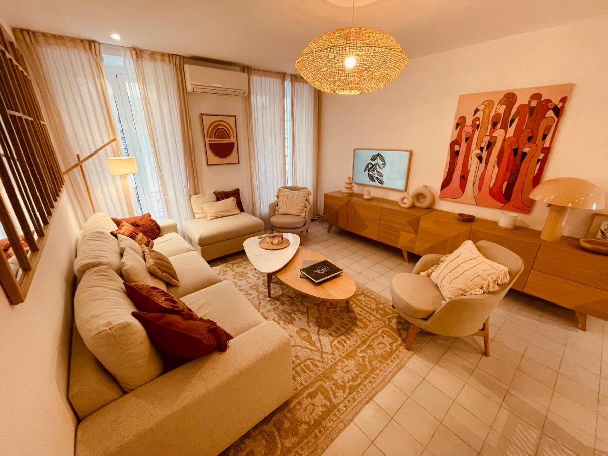 Nice Renting - Paganini - Spacious Apartment - 2 Bedrooms - King Bed - Bathtub - Heart Of Nizza Kültér fotó
